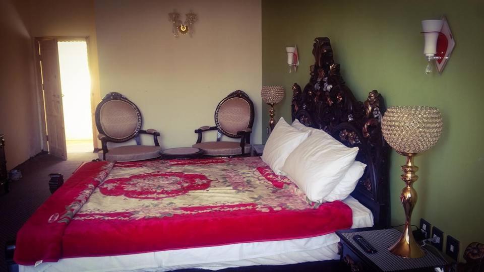 Fairy Land Hotel Karimabad  외부 사진